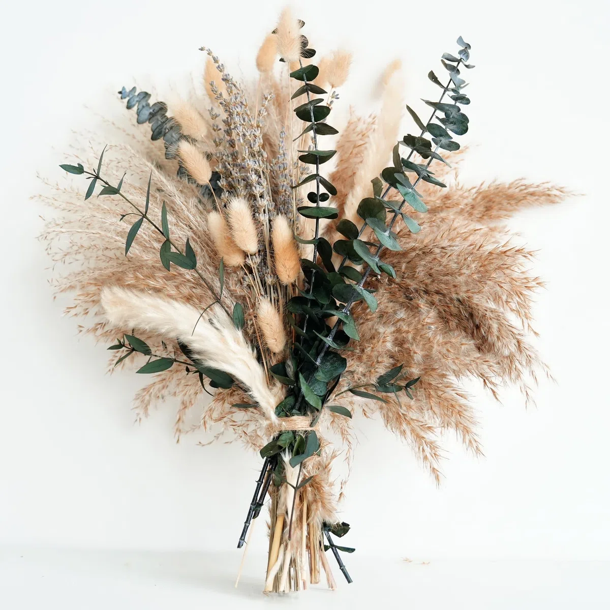 Naunauya Pampasgras Deko - Tischdeko y Trockenblumen Grünpampasgras Klein para Comedor, Sala de Estar - Flores Artificiales y Decoración de Verano en Estilo Boho - 1 PCS Eucalipto