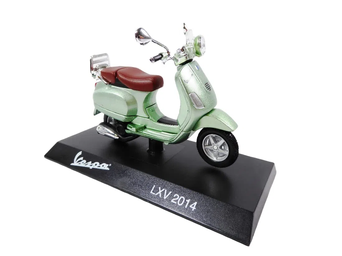 OPO 10 - Mini Scooter Coleccionable 1/18 Compatible con Piaggio Vespa LXV - 2014 - VES1002