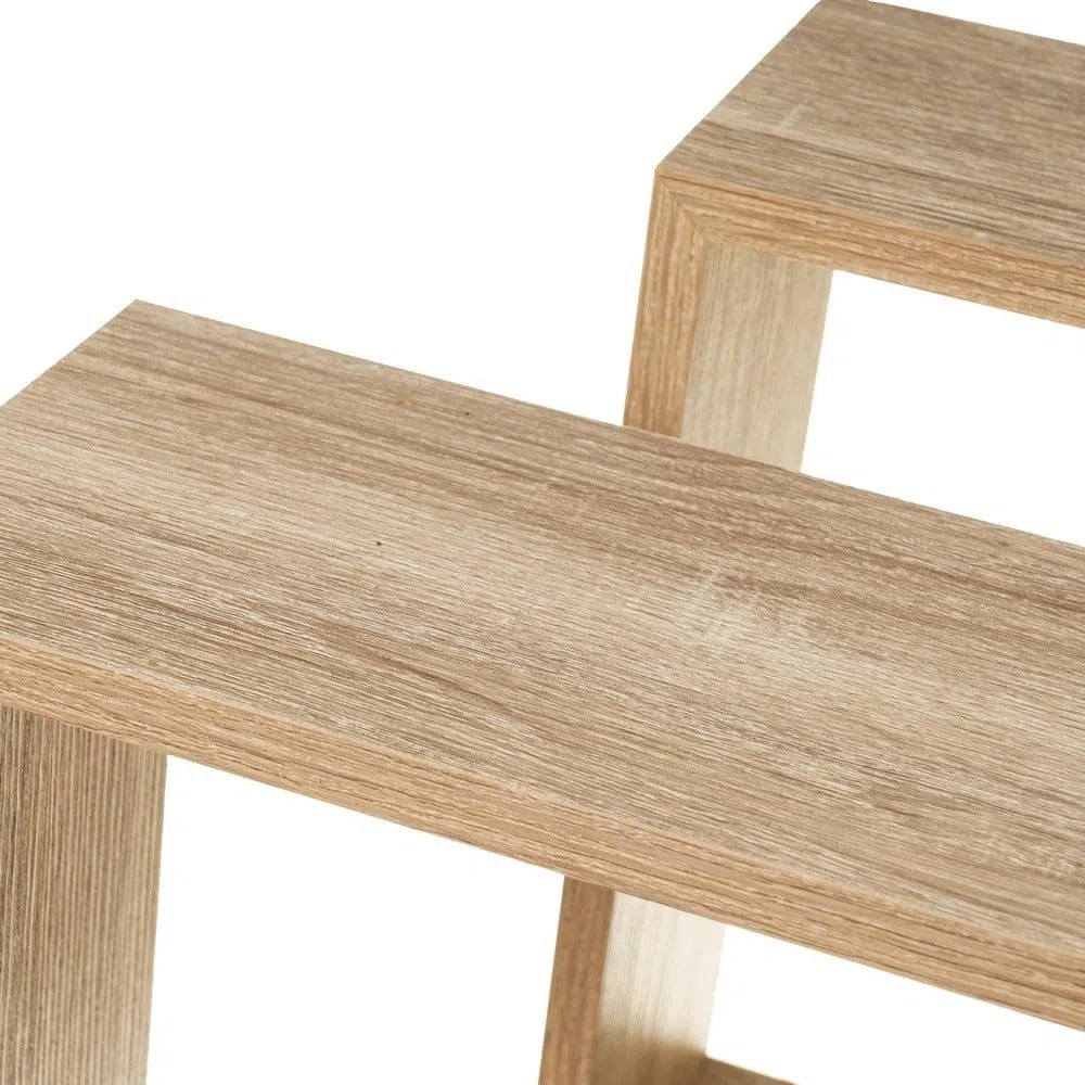 Set de 3 Estantes de Pared Cuadrados Roble Claro de 30x30, 27x27 y 24x24 cm. Fabricados en MDF Laminado PVC. Peso Máximo Soportado 5 Kg. Diseño Flotante. Requiere Montaje