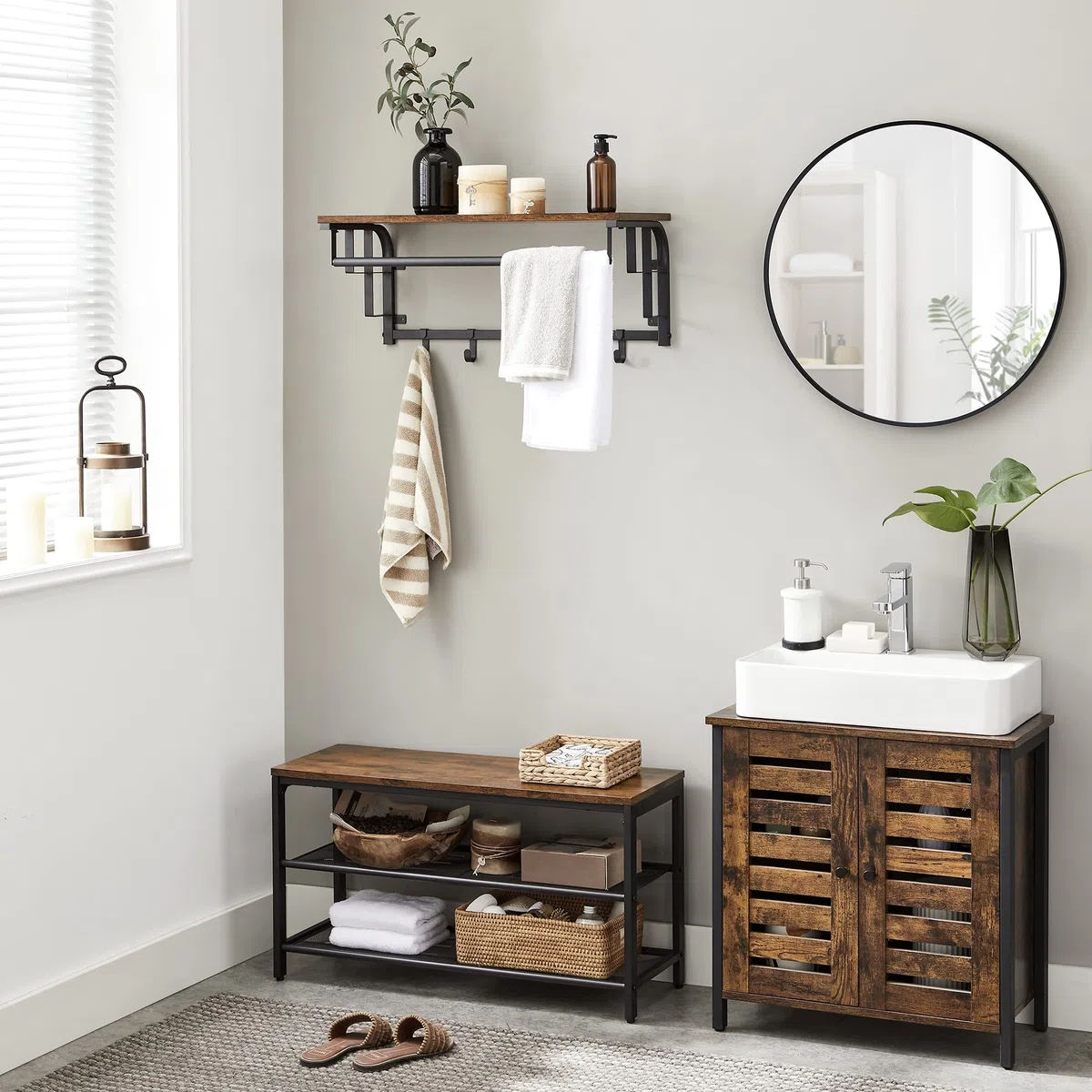 VASAGLE Perchero de Pared, Perchero Colgante con 5 Ganchos Extraíbles, Estante Montado en Pared, Barra de Colgar, para Pasillo, Dormitorio, Sala de Estar, Marrón Rústico y Negro LCR12BX