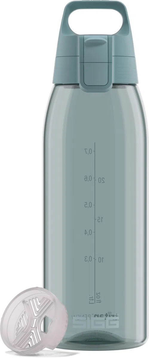 SIGG - Botella Tritan - Total Color ONE Morning Blue - Apto para bebidas carbonatadas - Apto para lavavajillas - A prueba de fugas - Ligero - Sin BPA - Azul - 1L