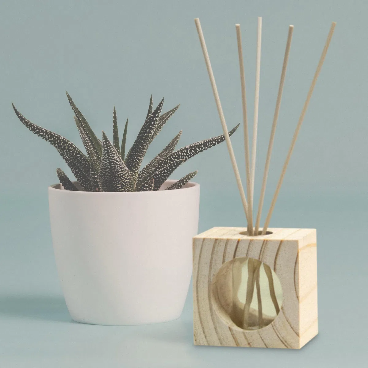 CRISTALINAS | Pack 3 Ambientador Hogar Mikado Cubo de Madera | Aroma Vainilla | 100% Puro | Larga Duración 4 Semanas | 3x30ml | 0% Alcohol