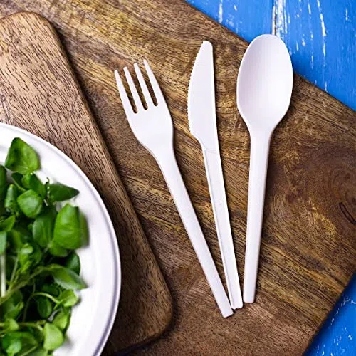100 cuchillos reutilizables de 175 mm. Fabricados en Pla biodegradables y compostables.