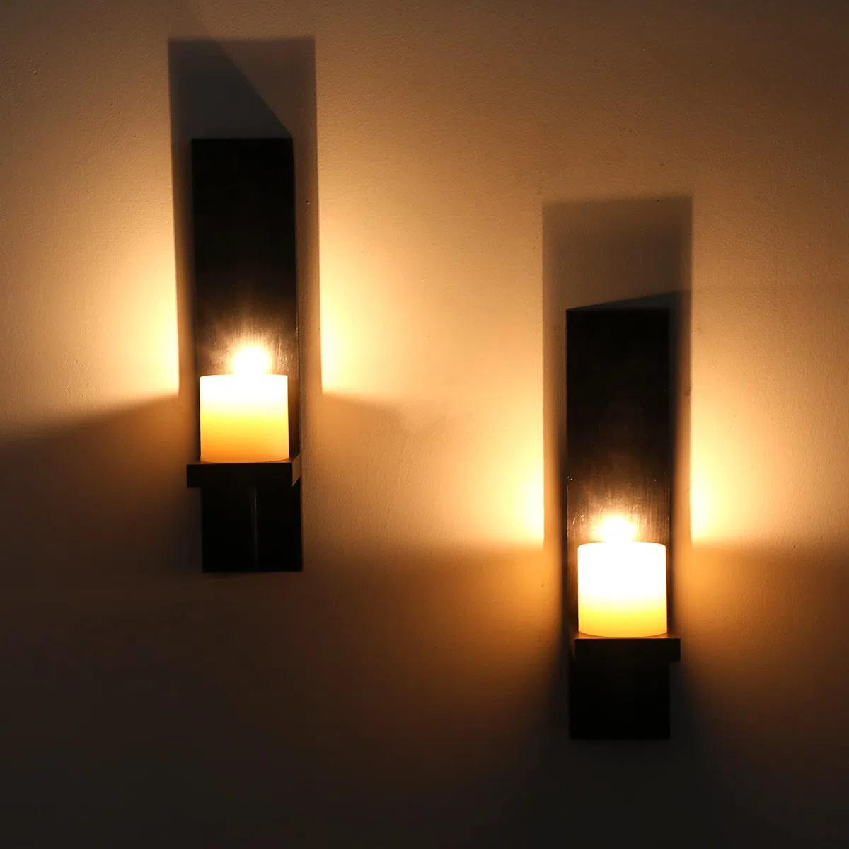 BSTKEY Juego de 2 candelabros de pared de madera, portavelas decorativo, soporte para velas montado en la pared, candelabro votivo negro