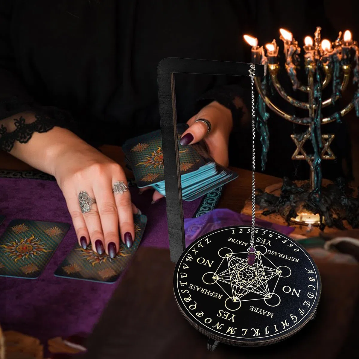 Soporte para Péndulo,Juego De Tablero De Adivinación con Péndulo - Suministros Verticales Místicos para Meditación Limpieza Espiritual Lectura De Tarot Configuración De Altar