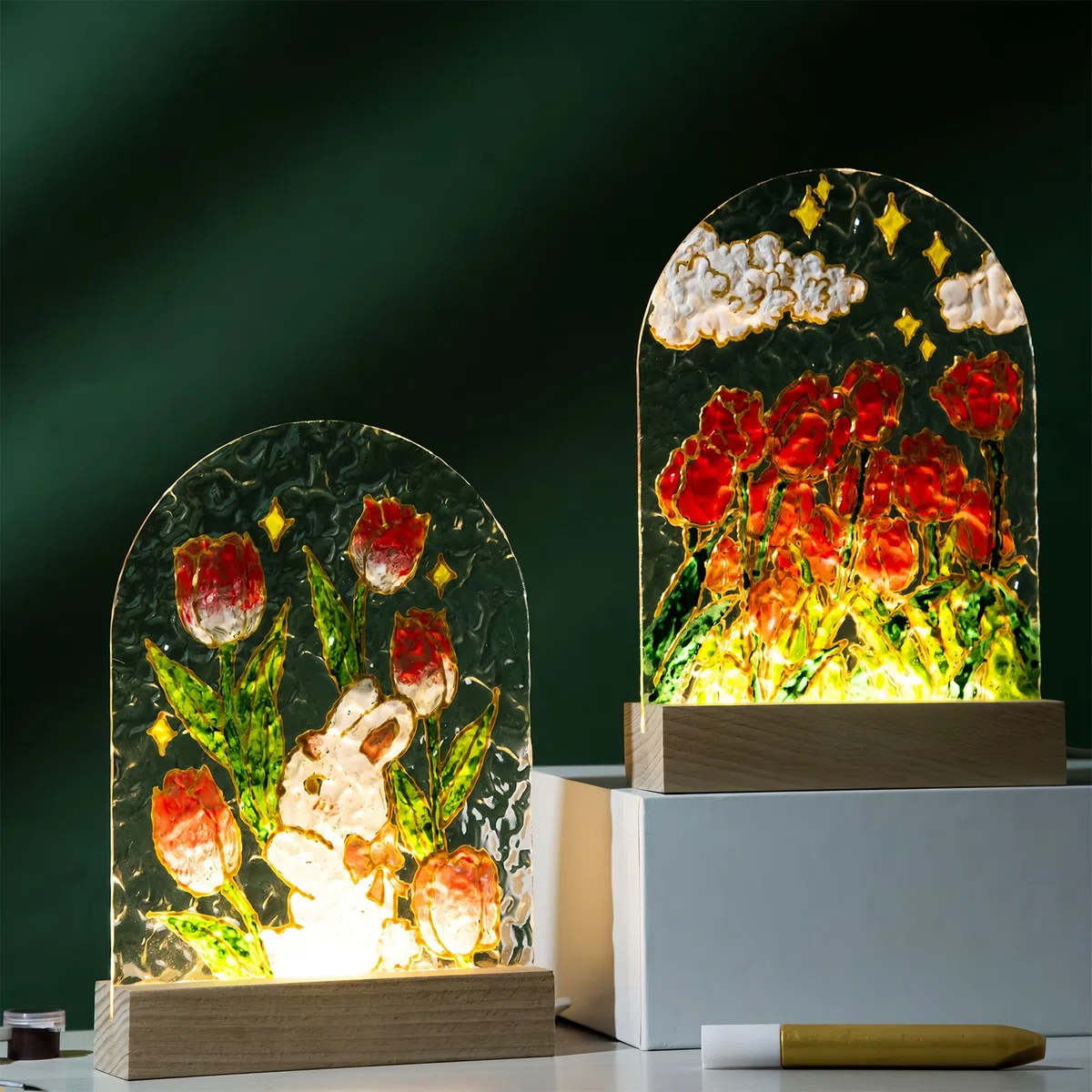 4 piezas de base de exhibición de luces LED: base de iluminación de madera rectangular multicolor, soporte de luces LED de escritorio USB para placa de acrílico de 5 mm de grosor, placa de