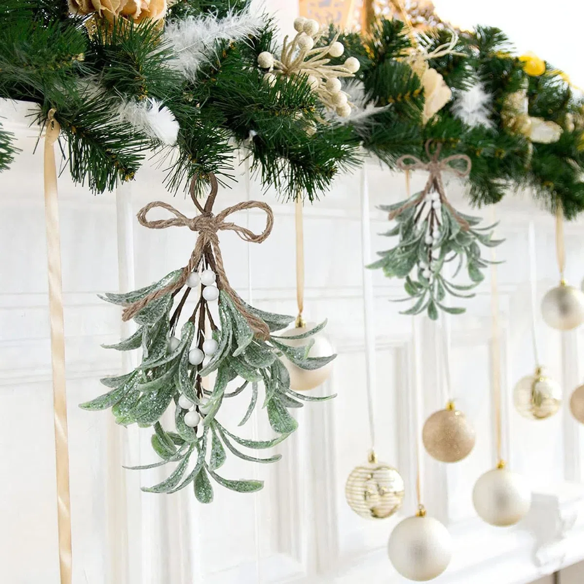 4 Piezas Decoración de Muérdago de Navidad, Muérdago Decorativo para Colgar, Adorno de Muérdago Artificial, Accesorios para árbol de Navidad, Decoración Artificial para Puerta de Navidad