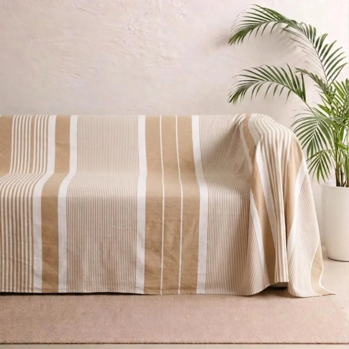 MOMOMUS Ligero Cubrecama para Verano - Colcha de Verano Fina, Fresca y Suave - Ideal como Tela Cubre Sofá o Plaid Multiusos para Cama y Sofá - Beig, 170 x 260 cm