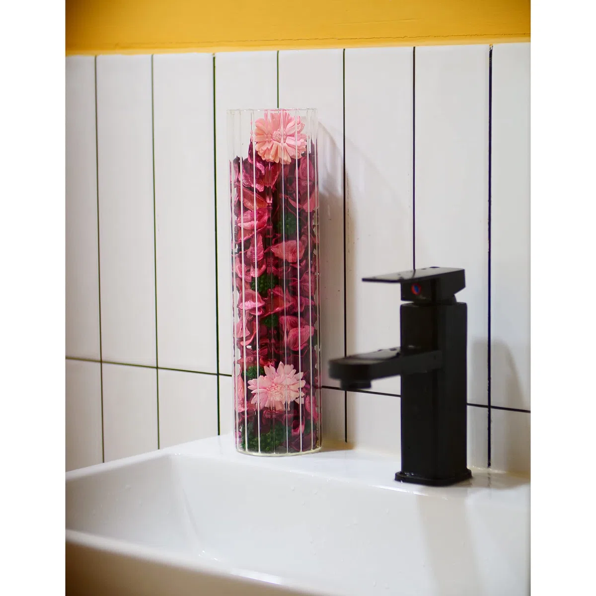 Qingbei Rina Popurrí de primavera aroma, decoración de popurrí de rosas, popurrí de flores de flores D'ekorative florero, bolsitas de frangrance para el hogar, 90 g