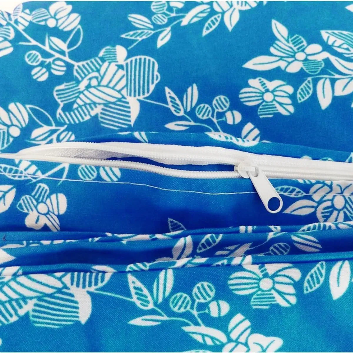 Funda de colchón con Cierre de Cremallera .Cubre Colchón de Cama 150 X 190 cm + 25 cm,Fácil de Colocar,Resistente al Agua, Suave y Agradable 100% Poliéster. Floreado