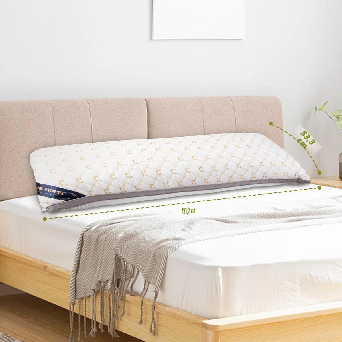 Chilling Home Almohada para dormir de lado con funda, almohada bordada para embarazo, cojín de lactancia, almohada larga para dormir de lado (blanco y dorado)