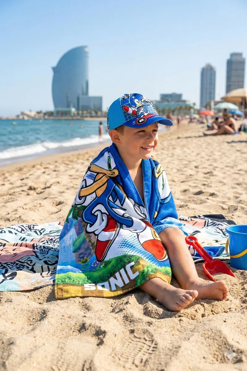 MARUKATSU Sonic Pack Playa Niño Toalla 140x70 cm + Gorra Ajustable – Set Verano Infantil Piscina Playa Vacaciones Regalo Niños