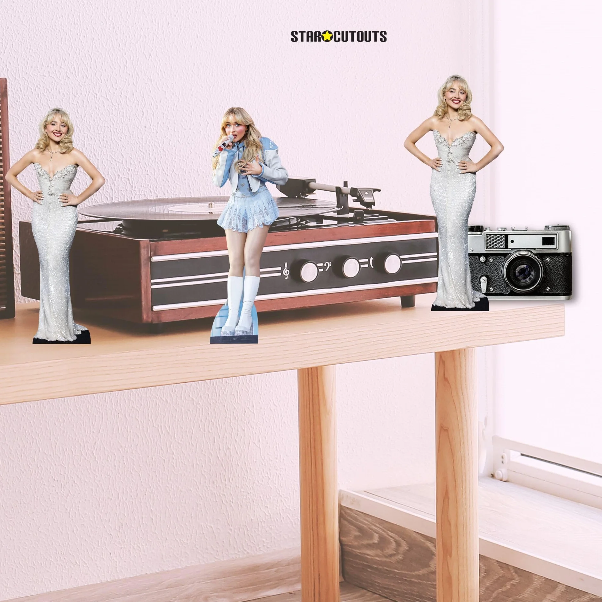 Star Cutouts CS1198 Sabrina Carpenter - Paquete de Recortes de cartón con Recortes de 30 cm de Altura, música, fanáticos, cumpleaños y Celebraciones