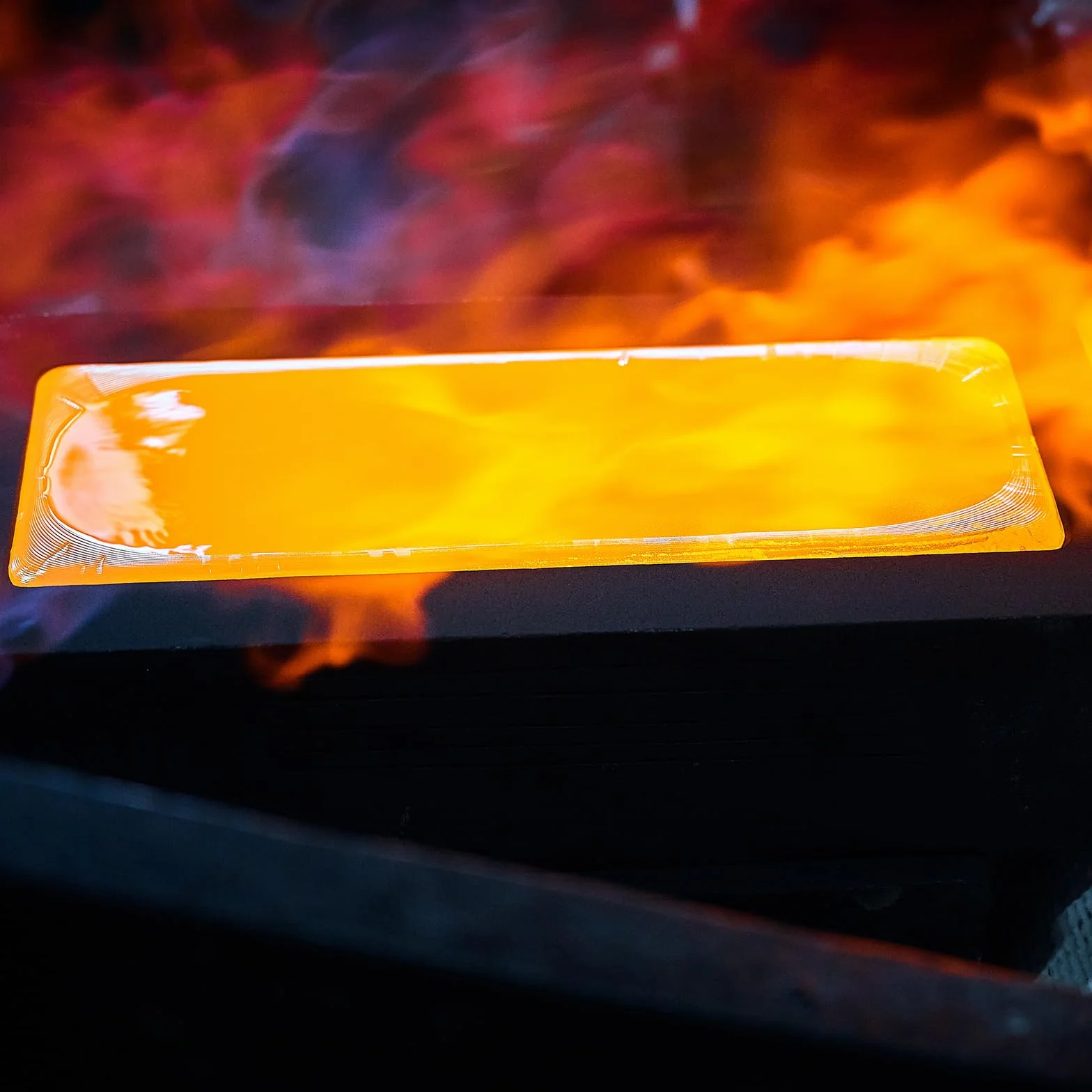 sourcing map Molde de Lingote de Grafito para Fundición de Metales de Oro, Plata y Cobre, 1.57"x0.79"x0.59" (200G de Oro/100G de Plata)