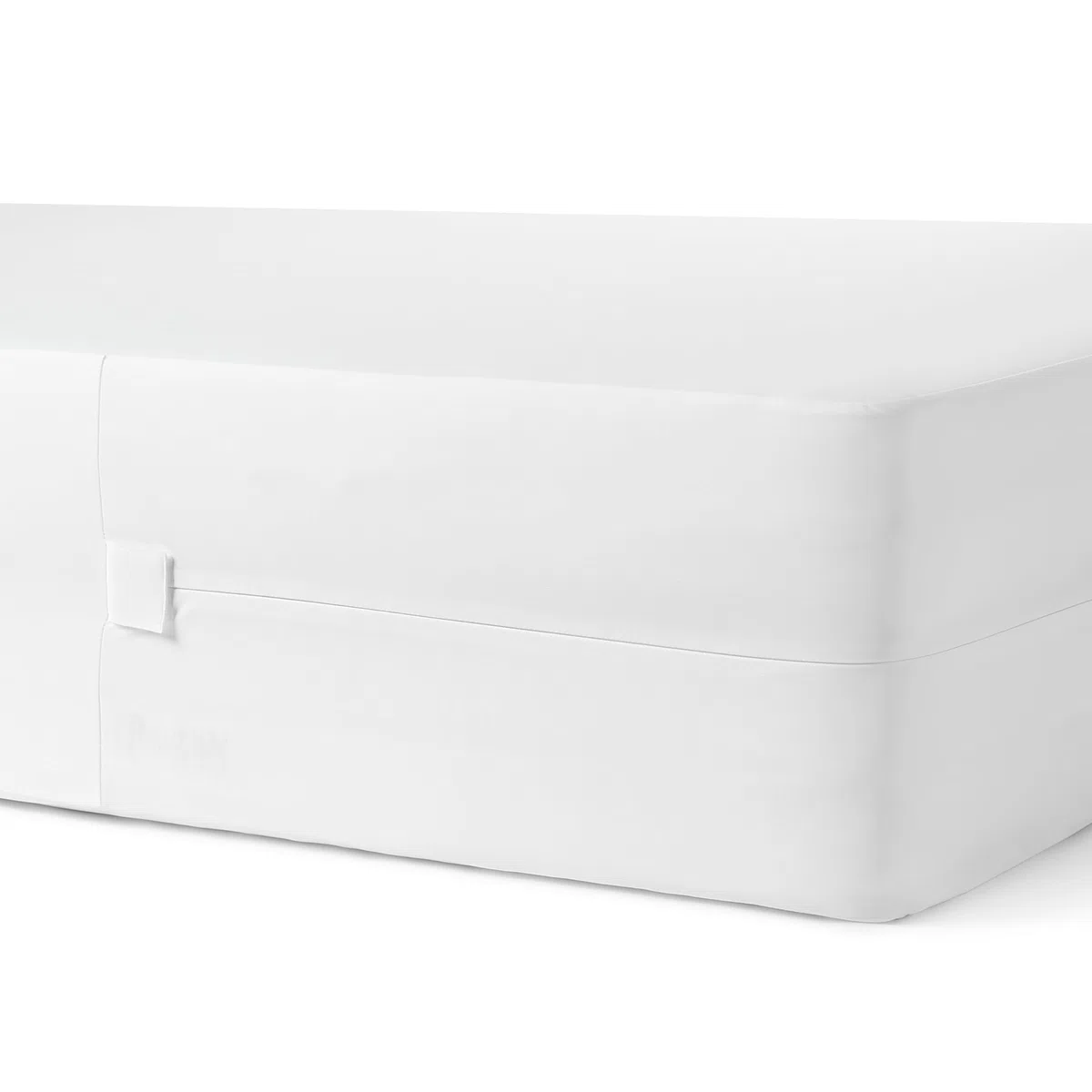 Amazon Basics Funda Protectora de Colchón Impermeable con Cremallera para Cama de 140 - Cubre Colchón Anti Chinches y Ácaros, 140 x 200 x 30 cm, Blanco