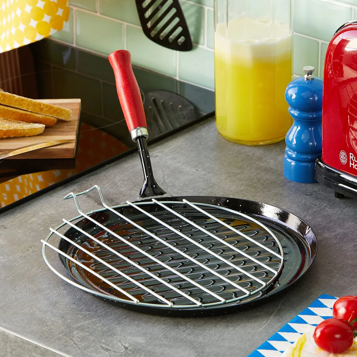 Wurko 300126 - Asador con Parrilla, 26 cm, Color Rojo