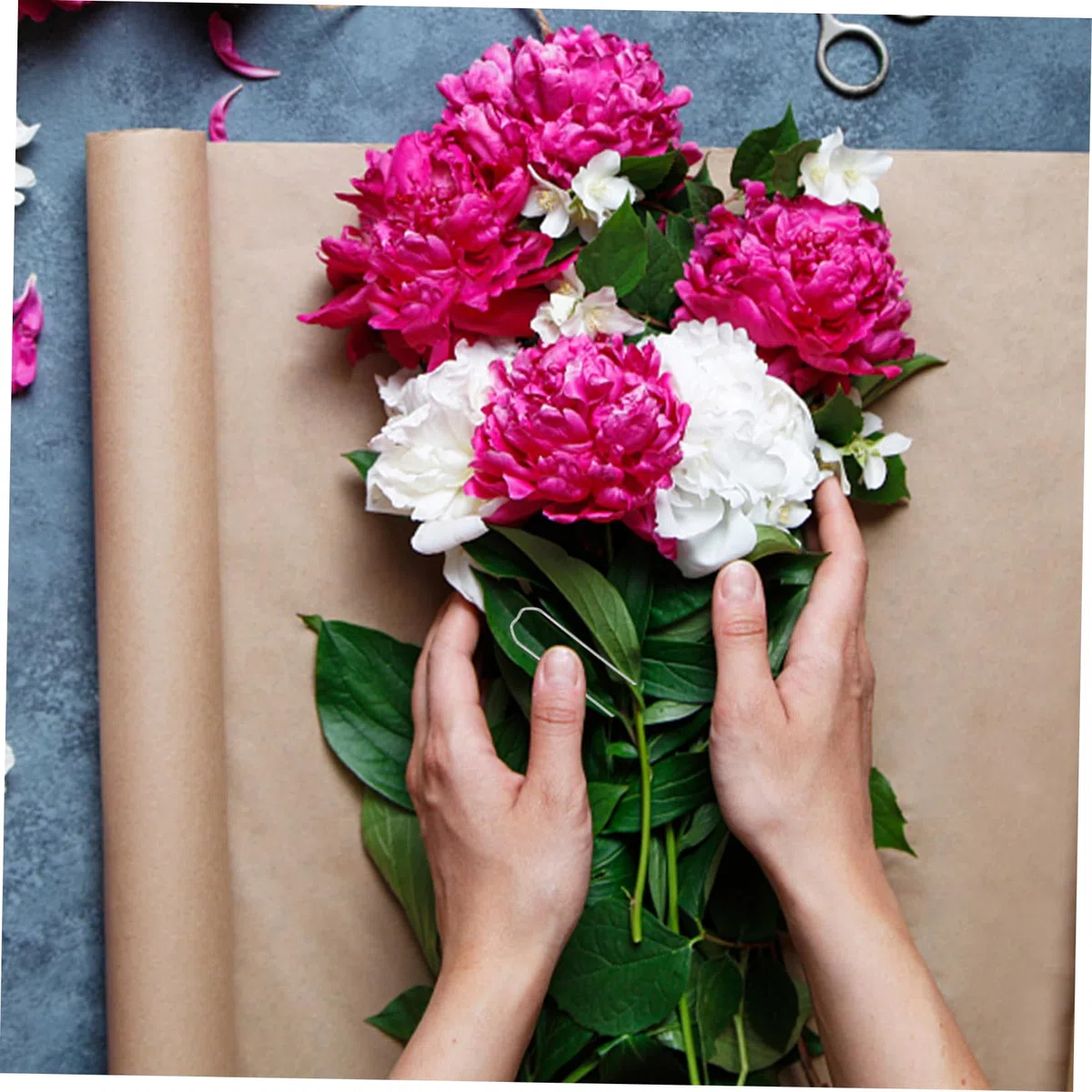 jojofuny 200 Alfileres de Metal para Arreglos de Flores Color Plata, Fáciles de Insertar y Mejorar la Productividad en Diseño Floral, Ideales para Manualidades y Ramos