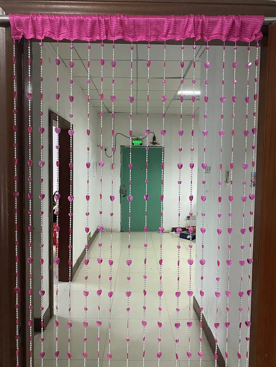 ZiDeTang Cortina de Cuentas acrílicas para Puerta, decoración del hogar, Cortina divisora de habitación (100 cm x 195 cm, corazón Rosa)