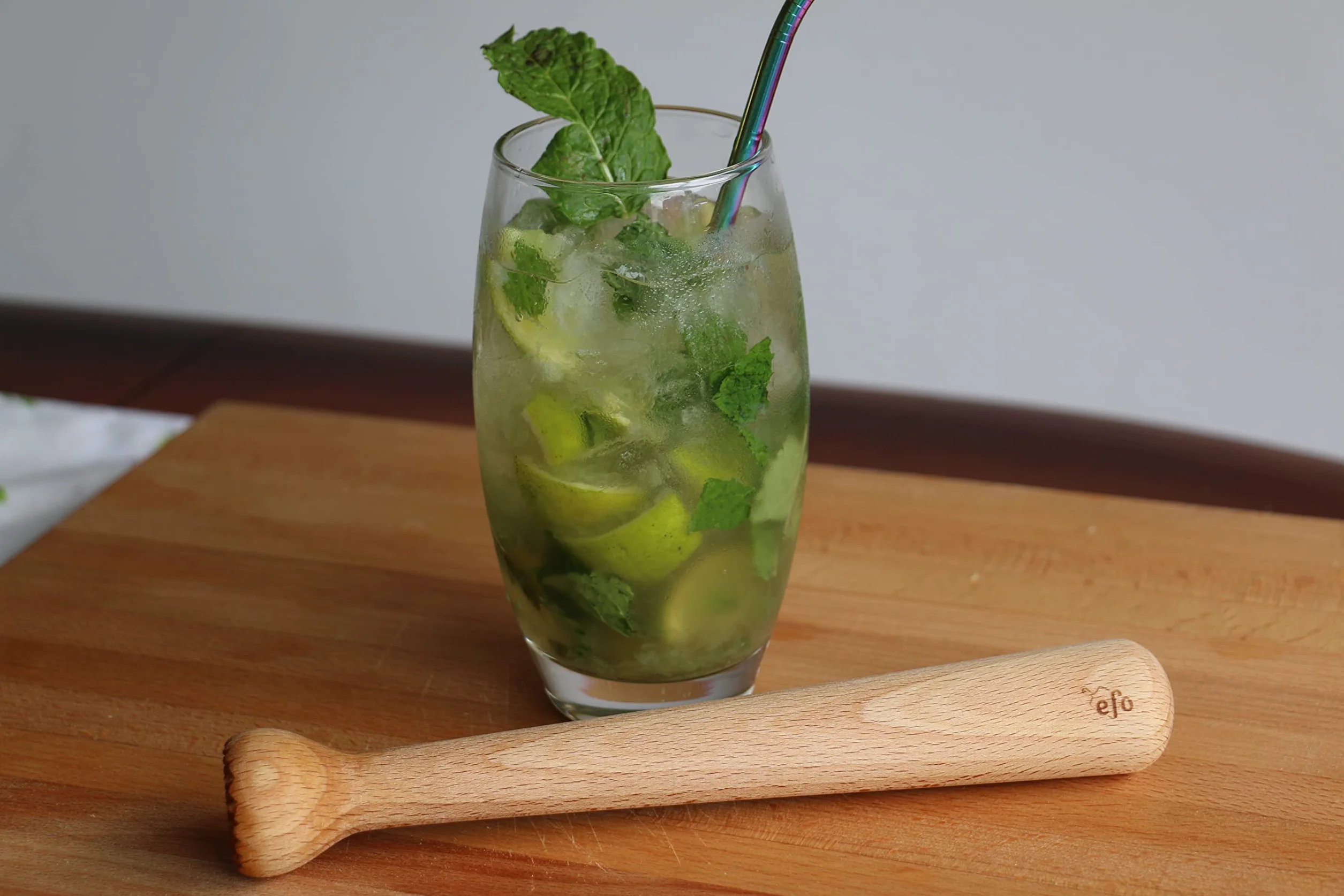 efo Mortero de madera para cócteles – Trituradora de hielo de madera duradera – Elegant herramienta de barra de mortero Mojito – Mortero para cócteles – Herramienta de cocina para ajo aguacate hierbas