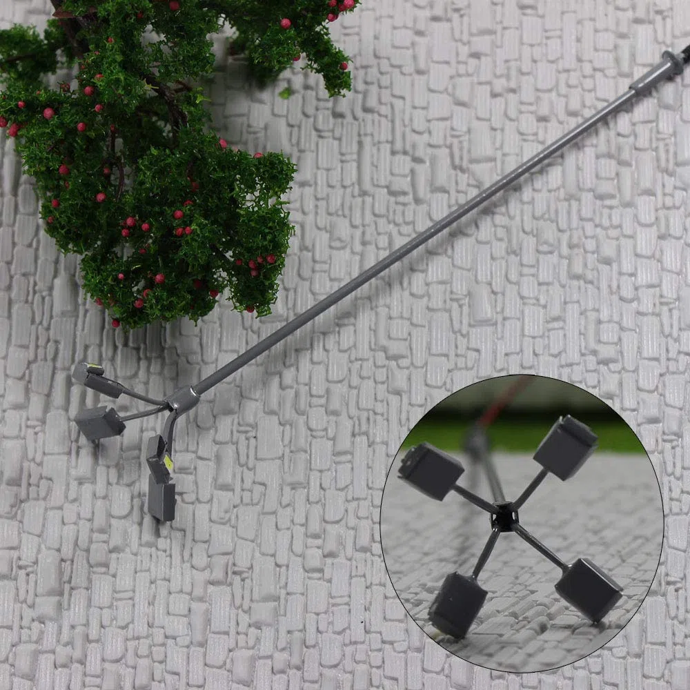 Evemodel LSL04 5pcs Model Railway Playground Lamps Garden Street Lights Yard OO/HO Scale