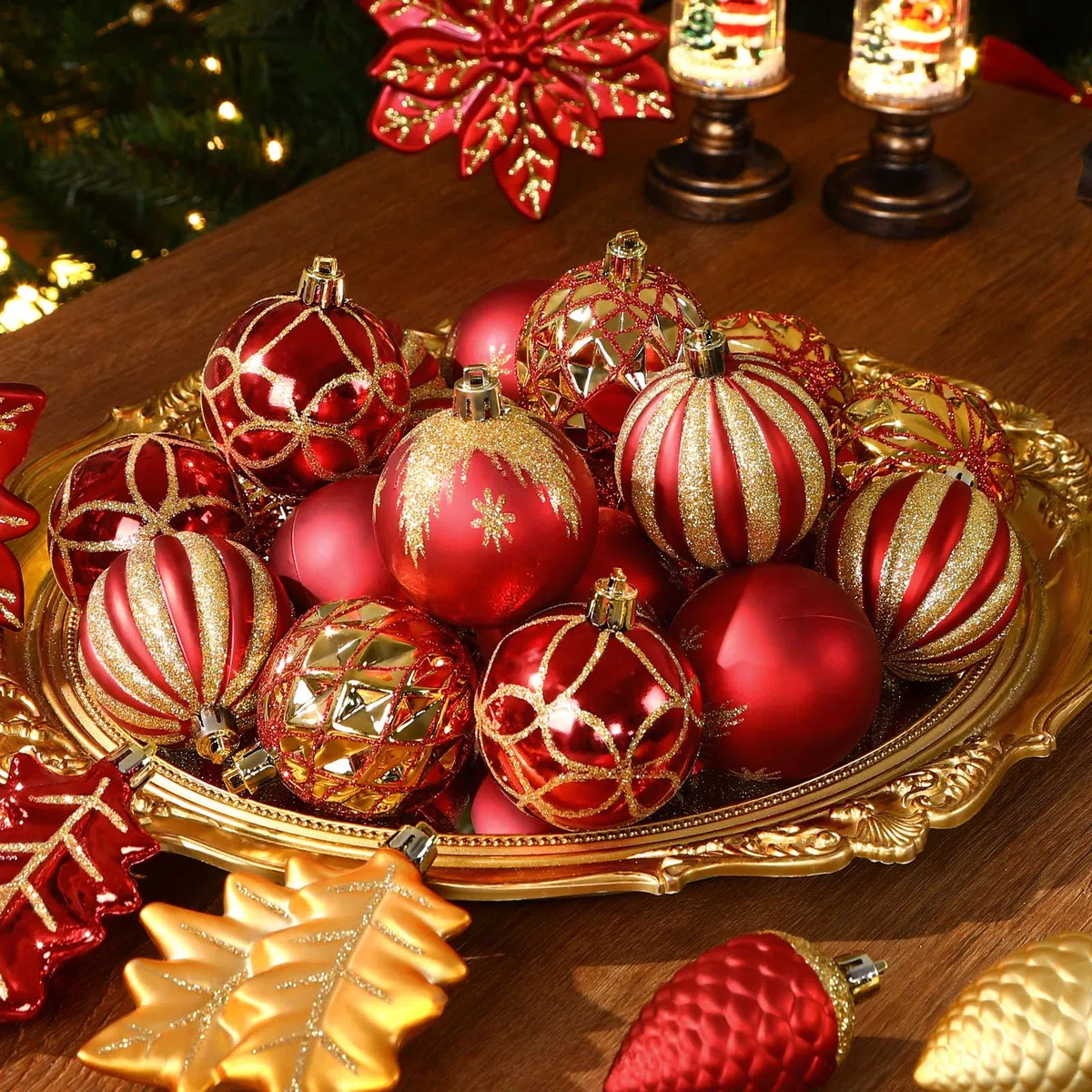 SHareconn 2025 Nuevo Juego de 106 Adornos Navideños, Adornos Decorativos de Plástico Inastillables para Decoración del Árbol de Navidad, Rojo rubí Y Oro