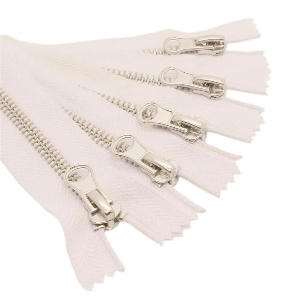 ByaHoGa 5 unidades de 50 cm de cremallera de metal, 5 mm, no divisibles, para bolsos, manualidades, costura (plata y blanco)