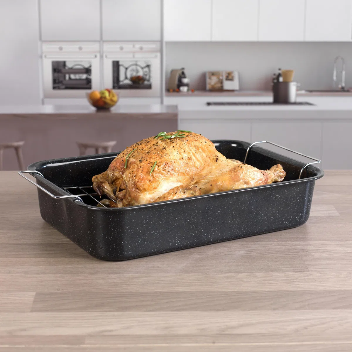 Russell Hobbs CW9161 Fuente para Horno Cuadrada Romano con Esmalte vítreo y Rejilla, 38.5 cm, antiadherente, bandeja honda grande, acabado moteado, negro