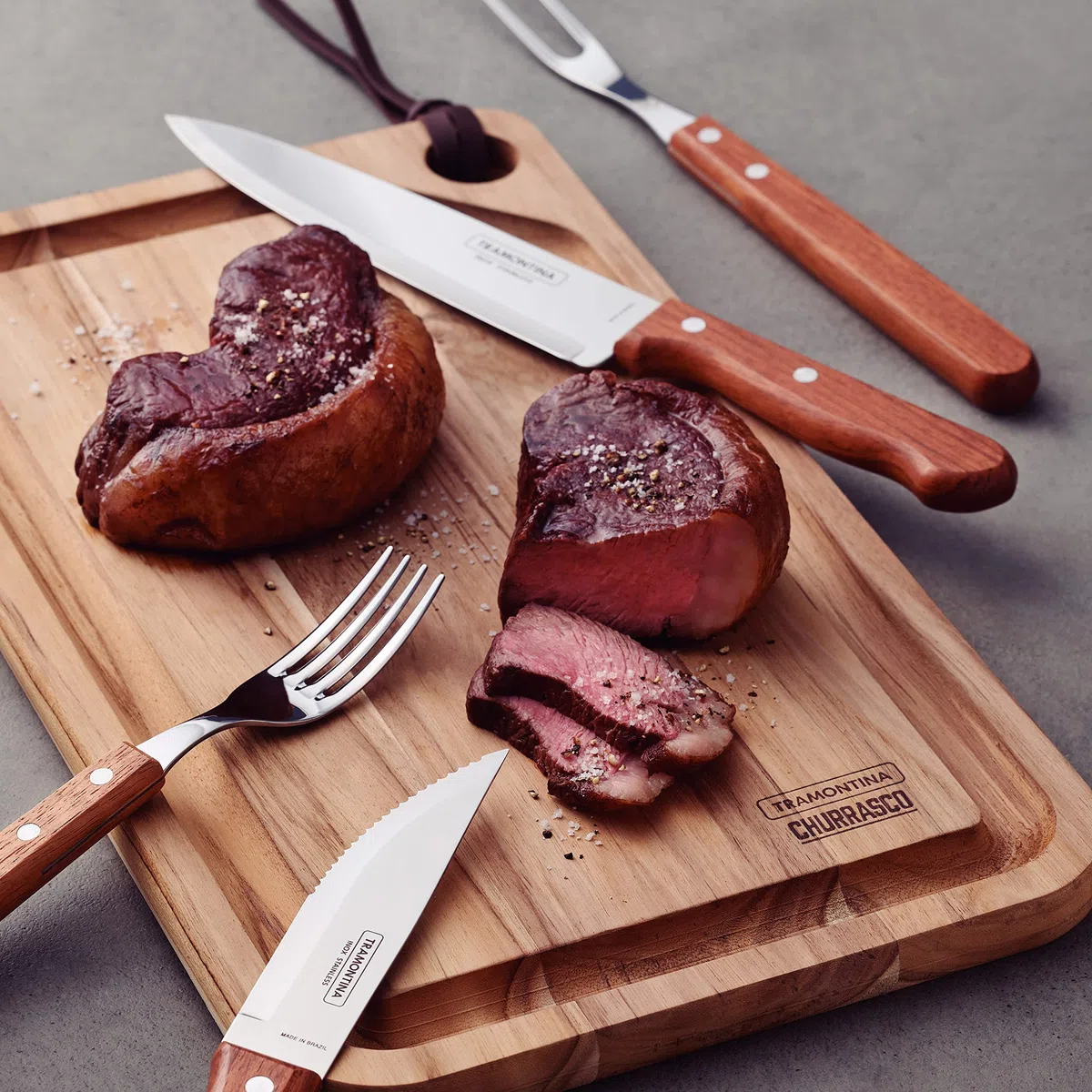 Tramontina 22399/037 - Juego de carne y trinchado, madera