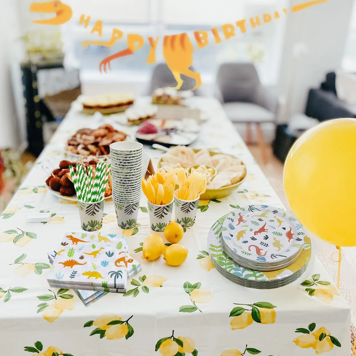 81 piezas Vajilla de Cumpleaños de Dinosaurio, Suministros de Fiesta de Dinosaurio de Papel para 16 Invitados, para la Decoración de la Fiesta de Cumpleaños del Tema de Los Niños