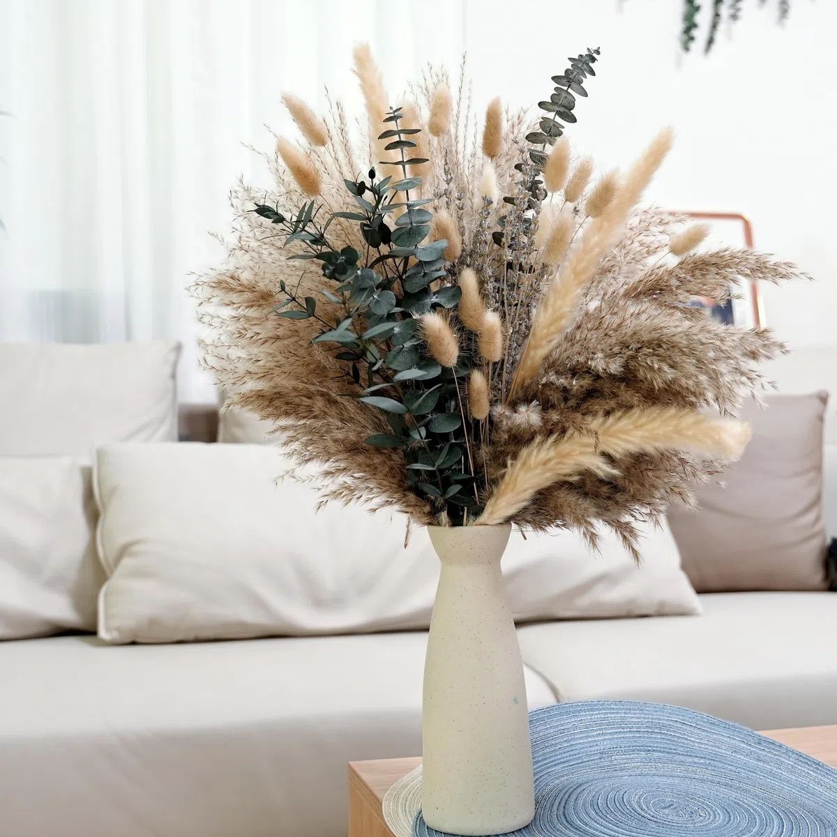 Naunauya Pampasgras Deko - Tischdeko y Trockenblumen Grünpampasgras Klein para Comedor, Sala de Estar - Flores Artificiales y Decoración de Verano en Estilo Boho - 1 PCS Eucalipto