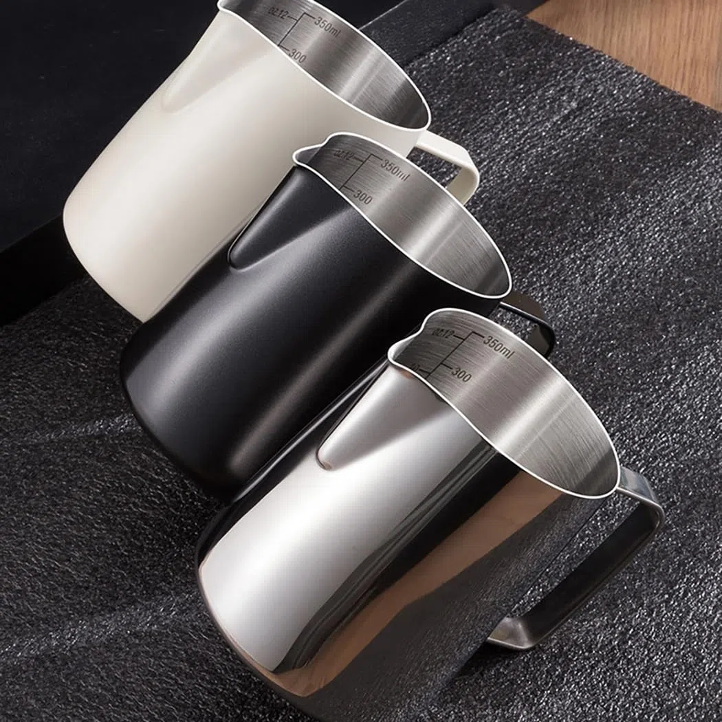 Hoshen Jarra de Acero Inoxidable para Cocinar Al Vapor y Espuma de Leche - Arte Con Leche, Café Expreso, Capuchino - 350 ml, Color Blanco