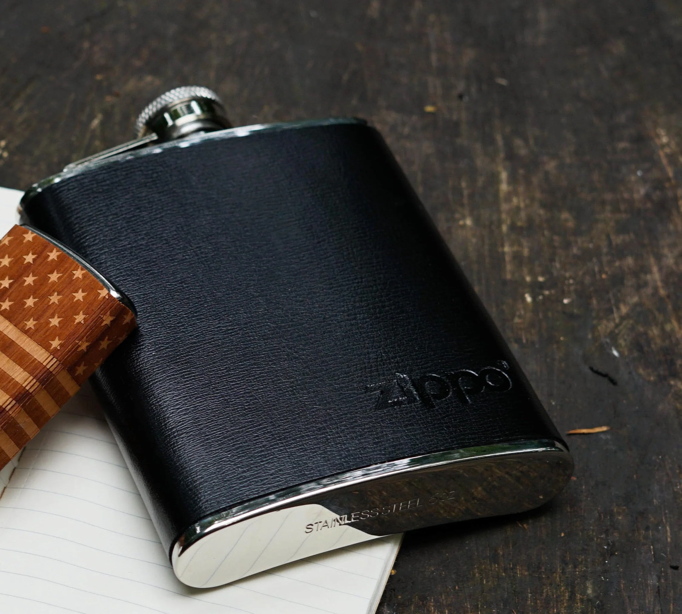 Zippo Cuero Envuelto Petaca, Mocha, 6 oz