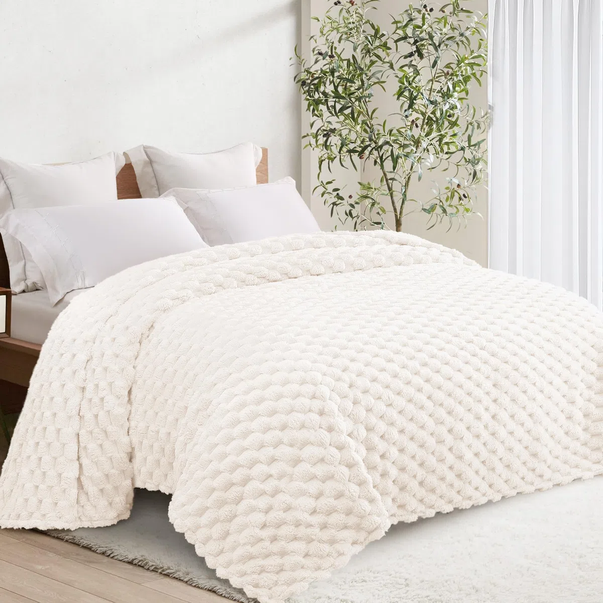 Whale Flotilla Manta Polar Suave y Mullida con Motivo Jacquard 3D, Manta para Cama Sofá y Salón Exquisita y Cálida para Todas Las Estaciones, 150 x 200 cm, Blanco