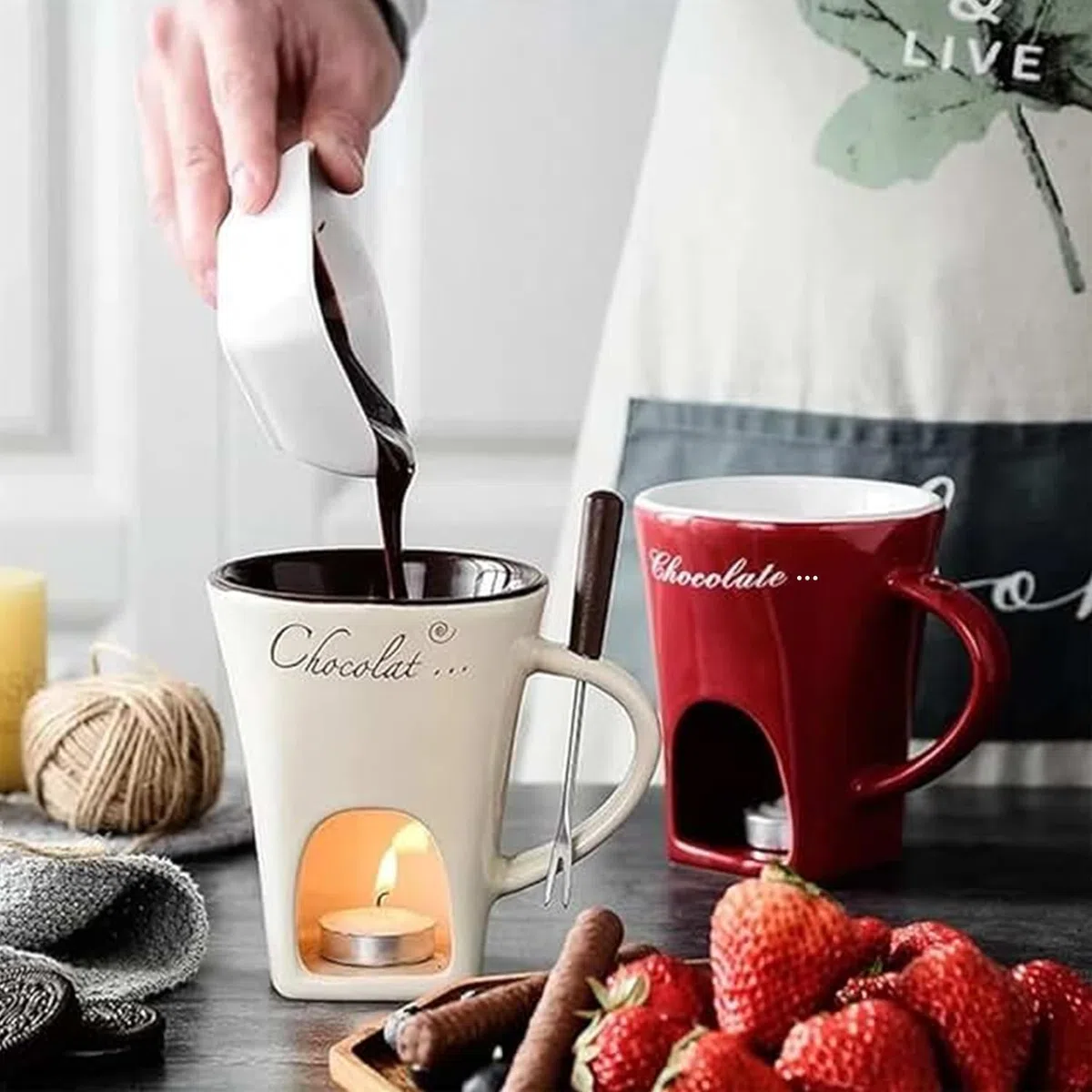 Genérico Taza para Fondue de Chocolate con Tenedores, Taza para Derretir Chocolate para Chocolate, Queso y Postres. Regalo Ideal para Citas Nocturnas, Cumpleaños, Aniversarios y Bodas (Rojo)