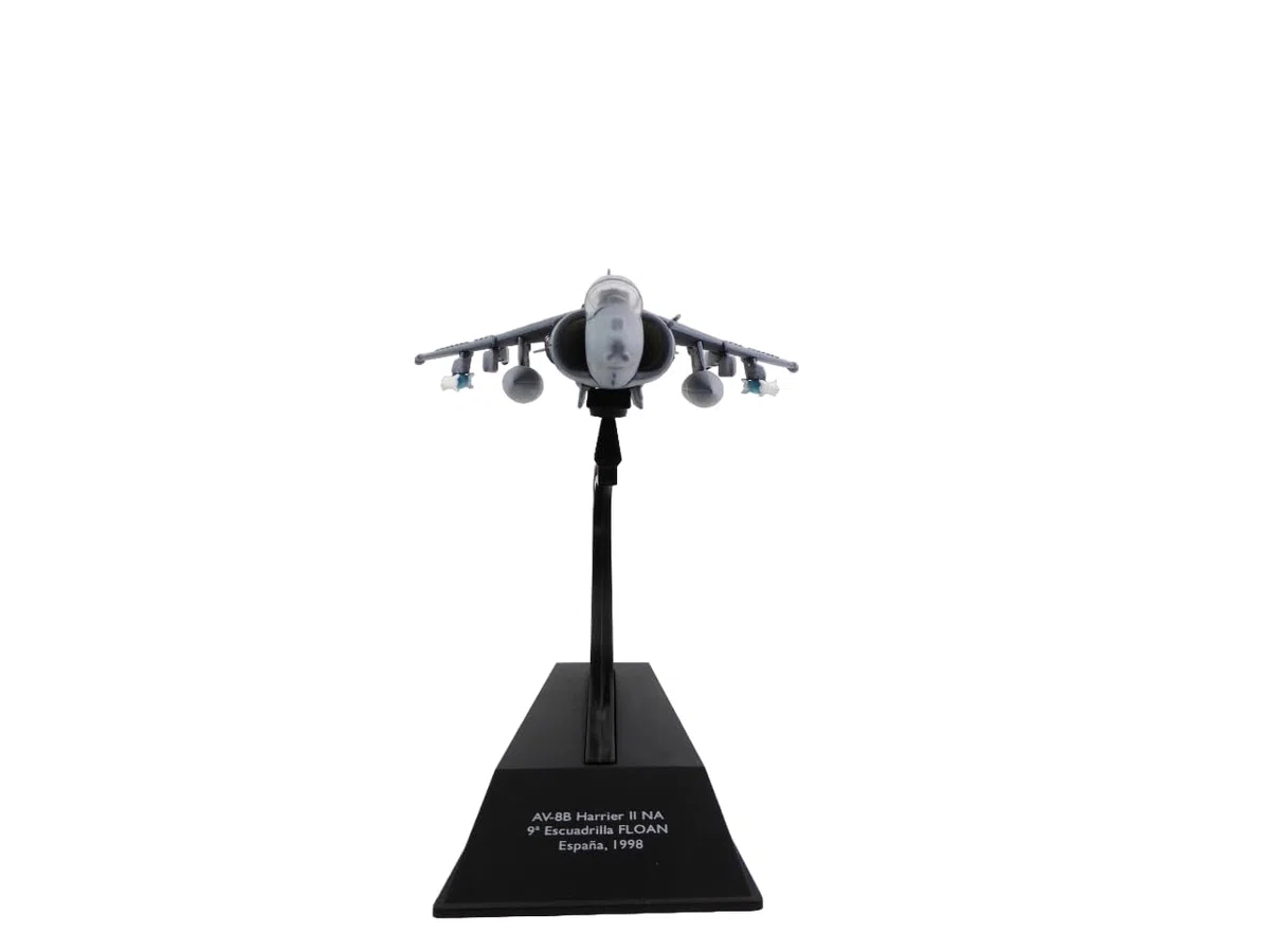OPO 10 - Avión Militar de Caza 1/100 Compatible con AV-8B Harrier II NA España 1998 - CP108