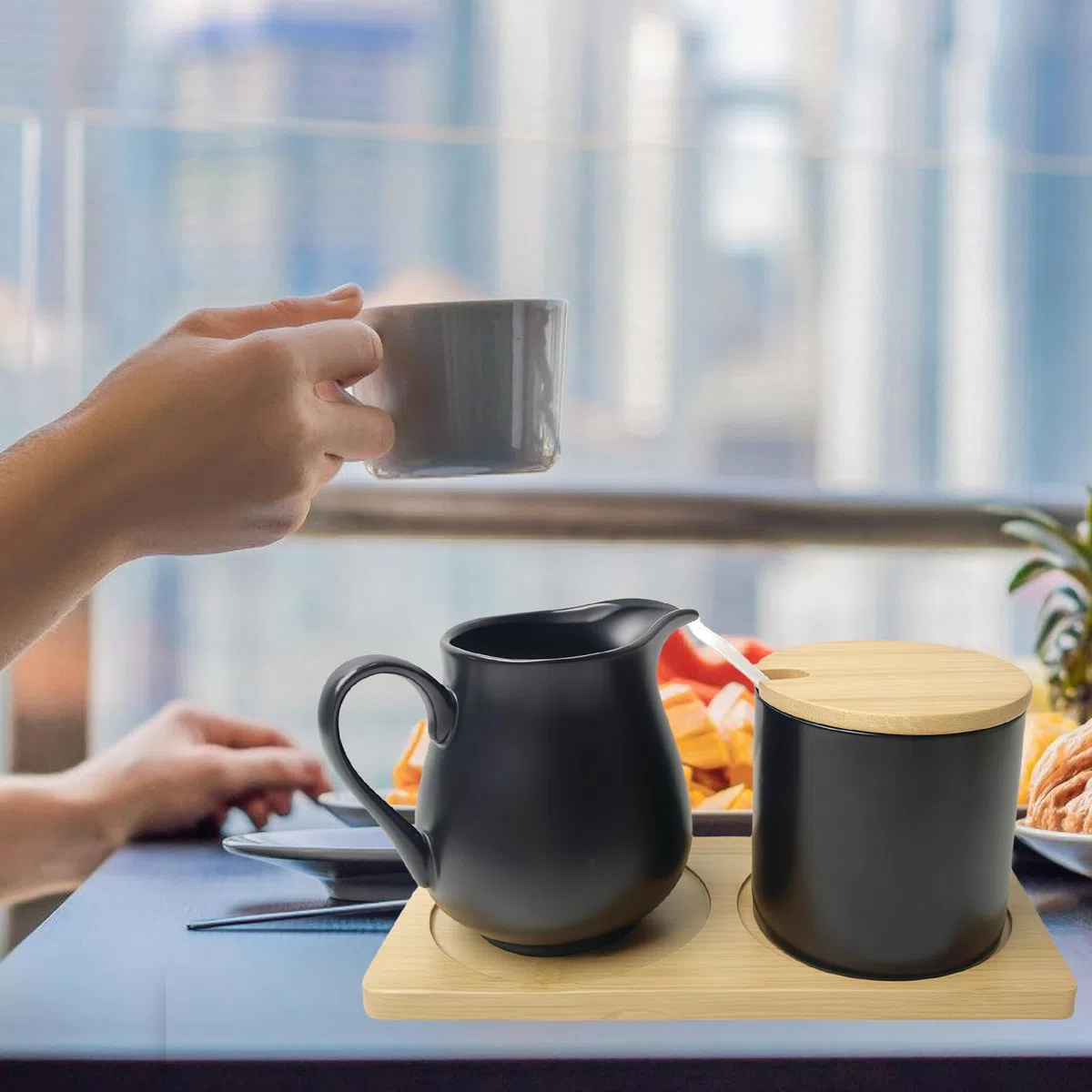 Juego de 2 piezas de leche y azúcar con tapa y cuchara: cerámica, negro mate, cuenco elevado, juego de servir de cerámica, apto para microondas y lavavajillas, para cocina y bar de café