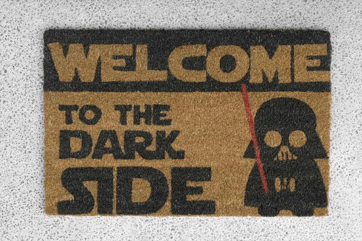 koko doormats Felpudo Entrada Casa Original de Coco Natural “Welcome to The Dark Side” | Alfombra de Entrada Antideslizante para Exterior e Interior | 60x40 cm | Diseño Divertido y Friki | Base PVC