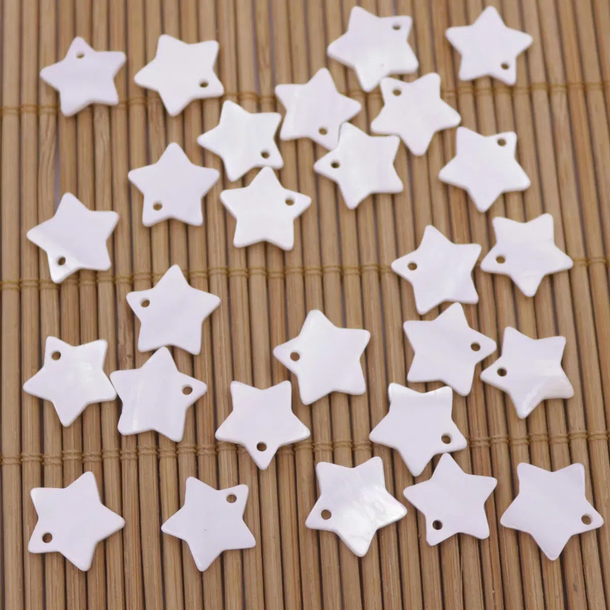 Lote de 50 Cuentas de Concha Natural con Forma de Estrella de nácar de 12 mm para Hacer Joyas.