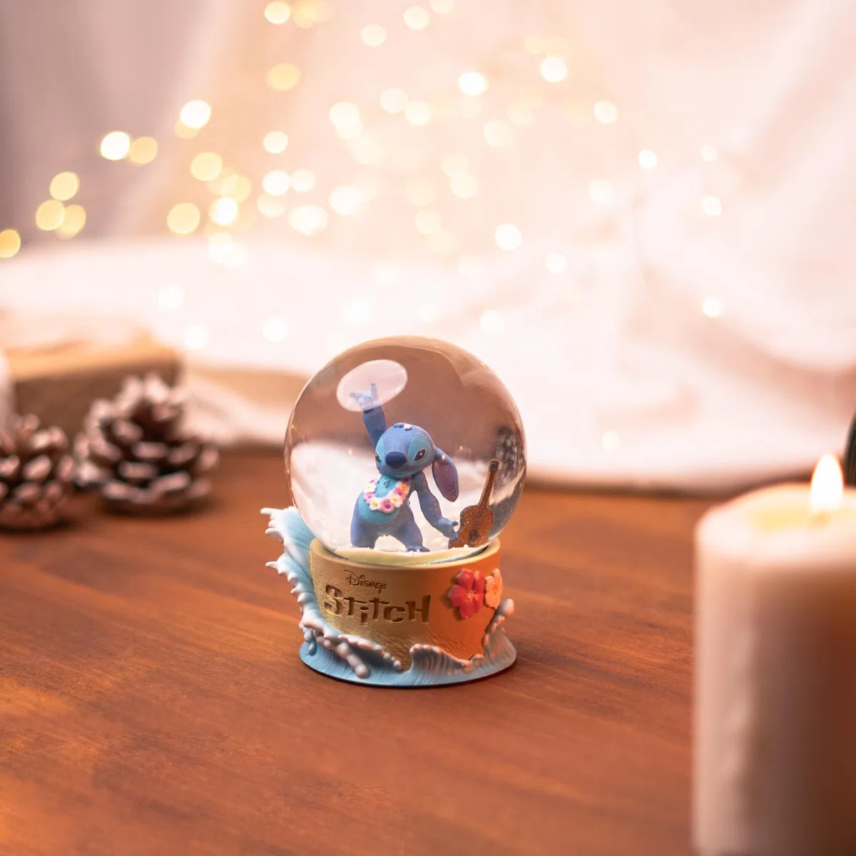 Bola Nieve Disney Stitch - Figura Stitch, Bola de Cristal con muñeco Stitch : Decoración Navidad Disney | Stich Regalos, Regalos Stitch niña