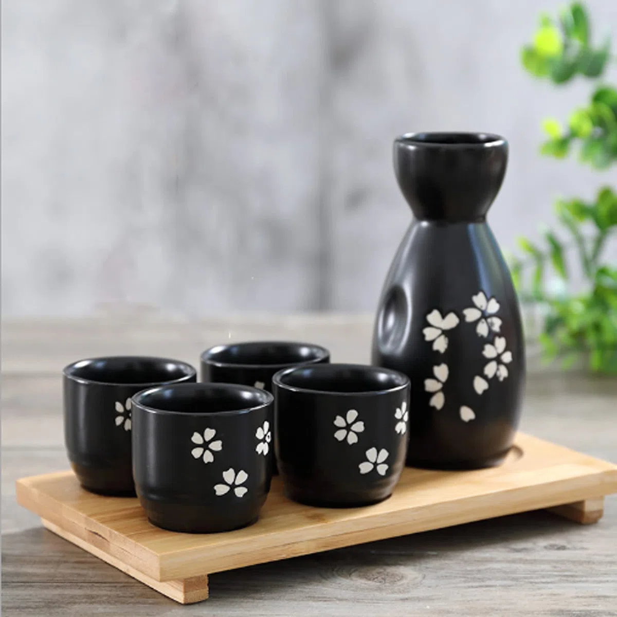 5 Piezas Juego de Sake Tradicional Japonés de, Juego de Sake de Cerámica, Se Puede Usar en Bistrós, Restaurantes, Reuniones Personales o como Obsequio（Negro）