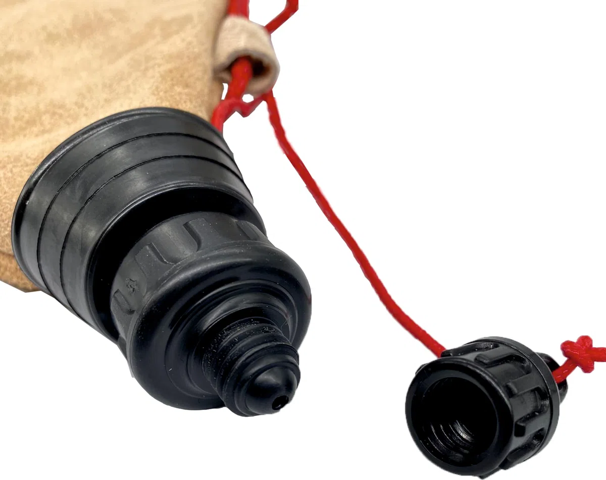 Bota de Vino de Cuero Personalizable 1L - Recipiente para transportar bebidas