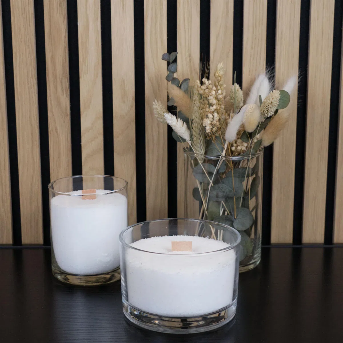 Arena para velas con aroma – vainilla – 400 g incluye 4 mechas en cuatro variantes – granulado para velas – Arena aromática – Velas DIY – Alternativa para velas