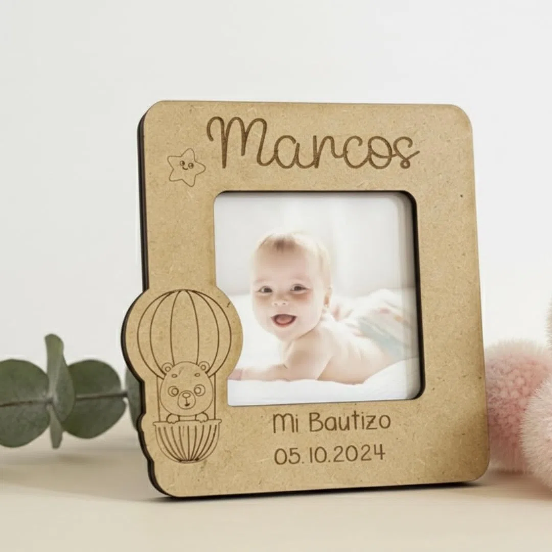 Genérico Lote 5 unidades. Marco de Fotos Personalizado con imán, personalizado para Bautizo, Comunión, Cumpleaños, Boda | Portafotos Imán de Madera con diseño personalizado, regalos para invitados