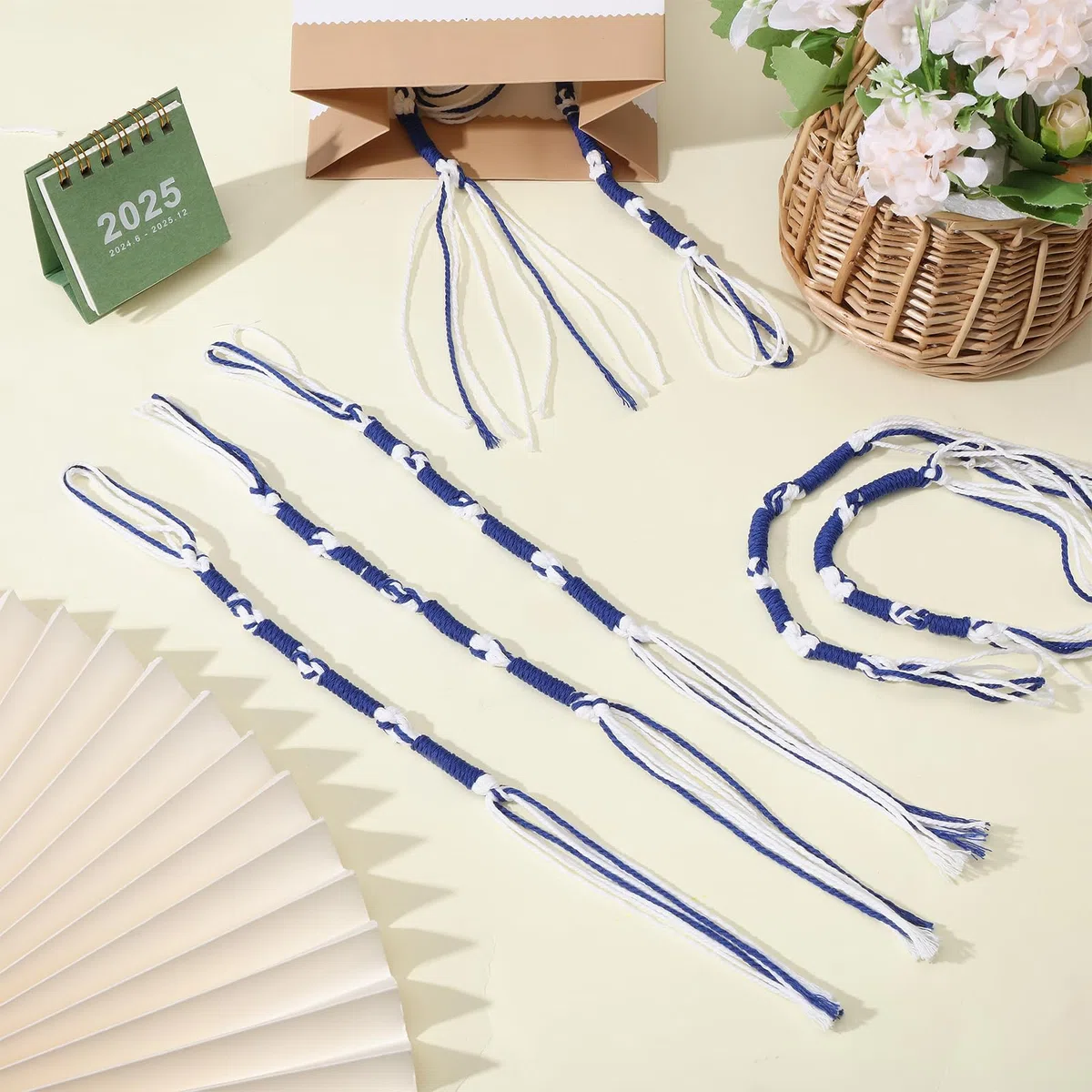 GLOBLELAND Juego de 18 adornos colgantes de borlas de algodón azul y blanco, juego de borlas de algodón tradicional judío para decoración del hogar, borlas para pantalones, jeans, hebreos, hombres o