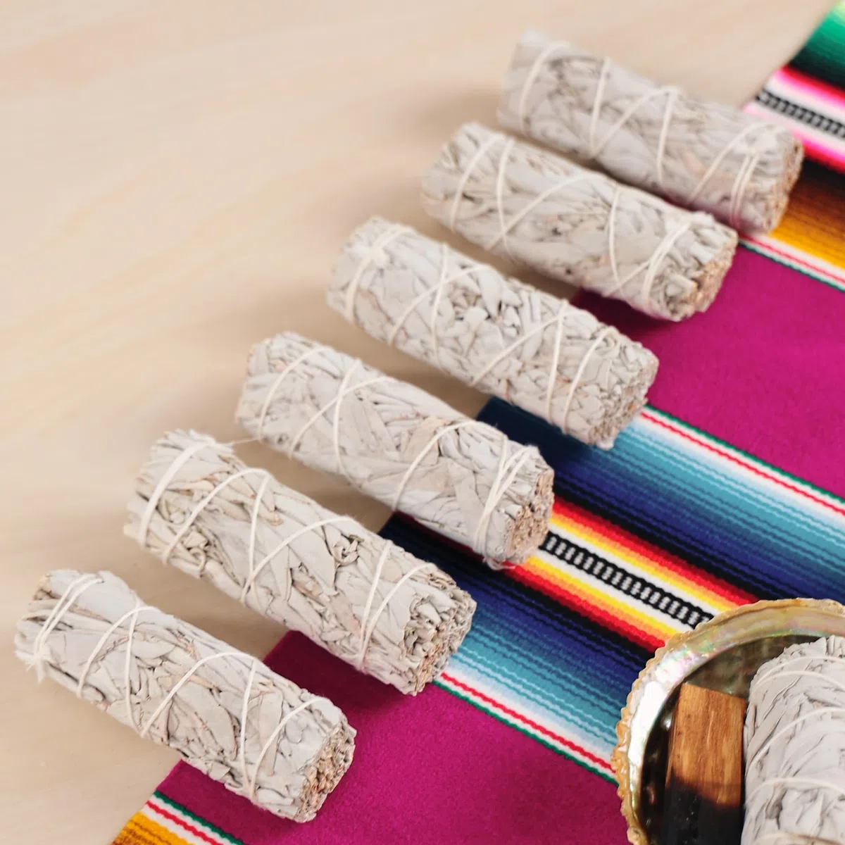 Salvia Blanca para Quemar Limpieza Energética Meditación Purificación Espiritual Incluye Incienso Copal Mexicano Artesanal Ritual Aromaterapia Yoga Protección (6 Salvia Blanca)