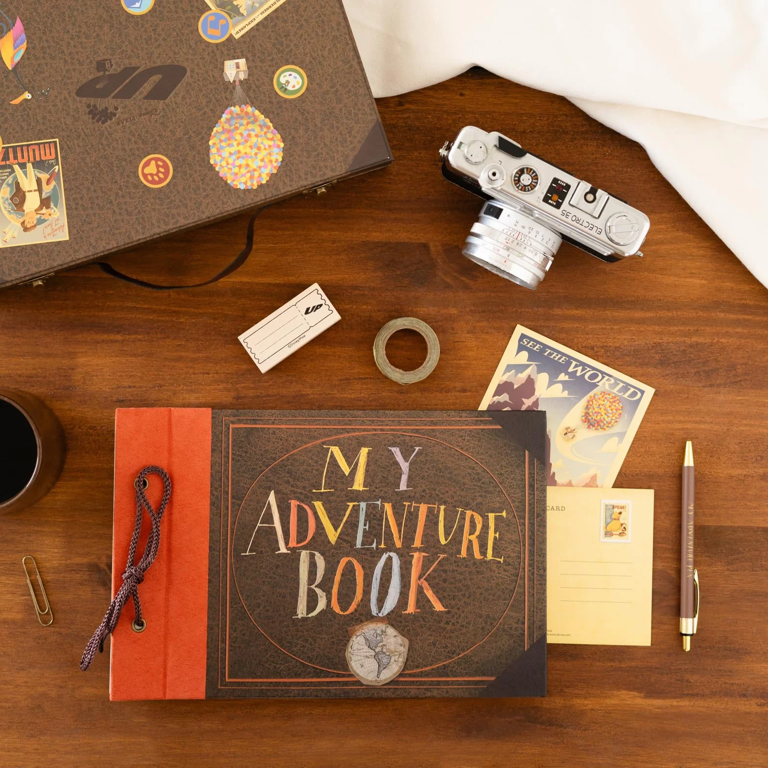 Album fotos para pegar y escribir Disney UP : Scrapbook (Photo Album) + Scrapbooking Materiales (Inluye Maletín) | Albumes para fotos : Regalo original