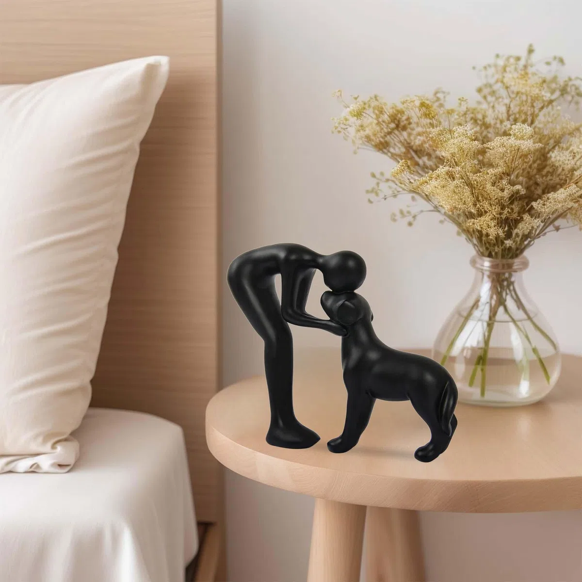 Estatuilla de Perro Bonito en Cerámica Negro – Figura Canina Decorativa, Regalo para Amantes de los Animales, Decoración para Hogar/Oficina, Figura de Hombre y Perro