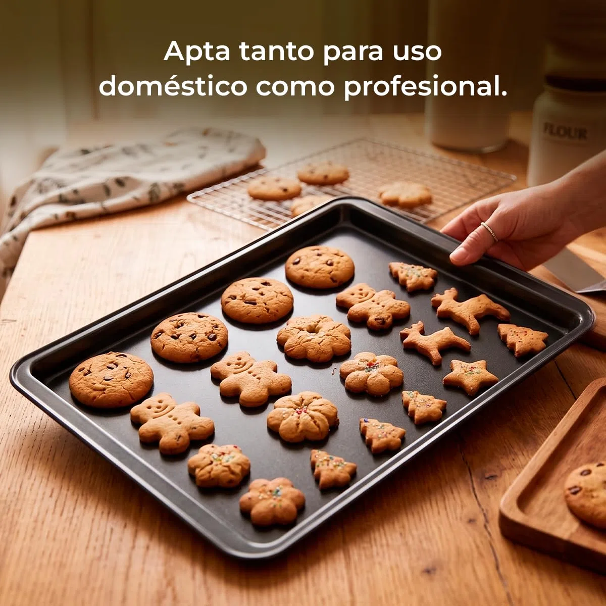 Tescoma - Bandeja de Honor Plana 41 x 27 cm Delicia – Bandeja de Acero al Carbono - Resistente - Ideal para Hornear - Color: Gris