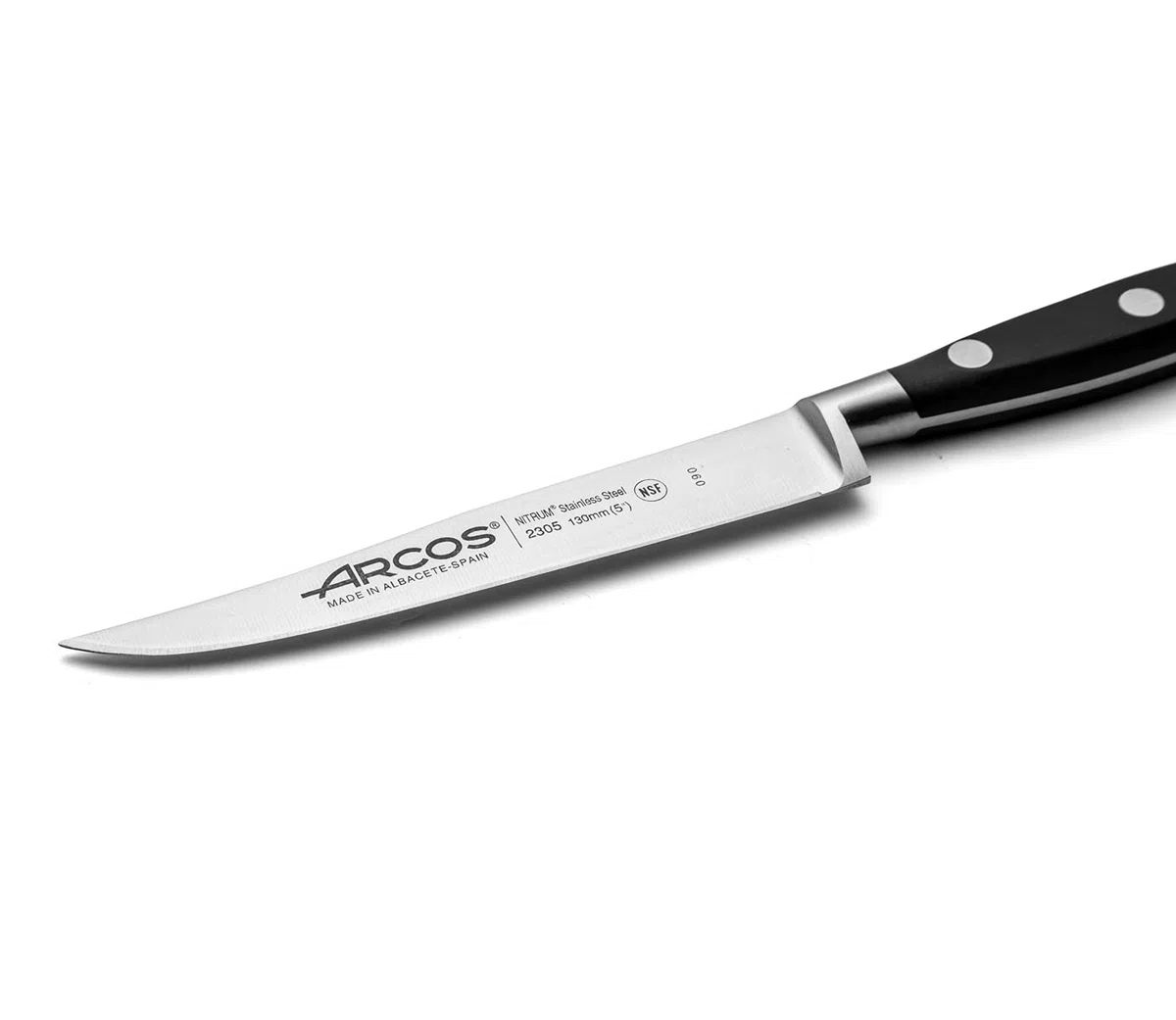 ARCOS Cuchillo carne 130 mm y 5 pulgadas con Hoja Acero Inoxidable 130 mm, Cuchillo cocina profesional cortar una variedad alimentos, Mango ergonómico polioximetileno POM, Serie Riviera, Color negro