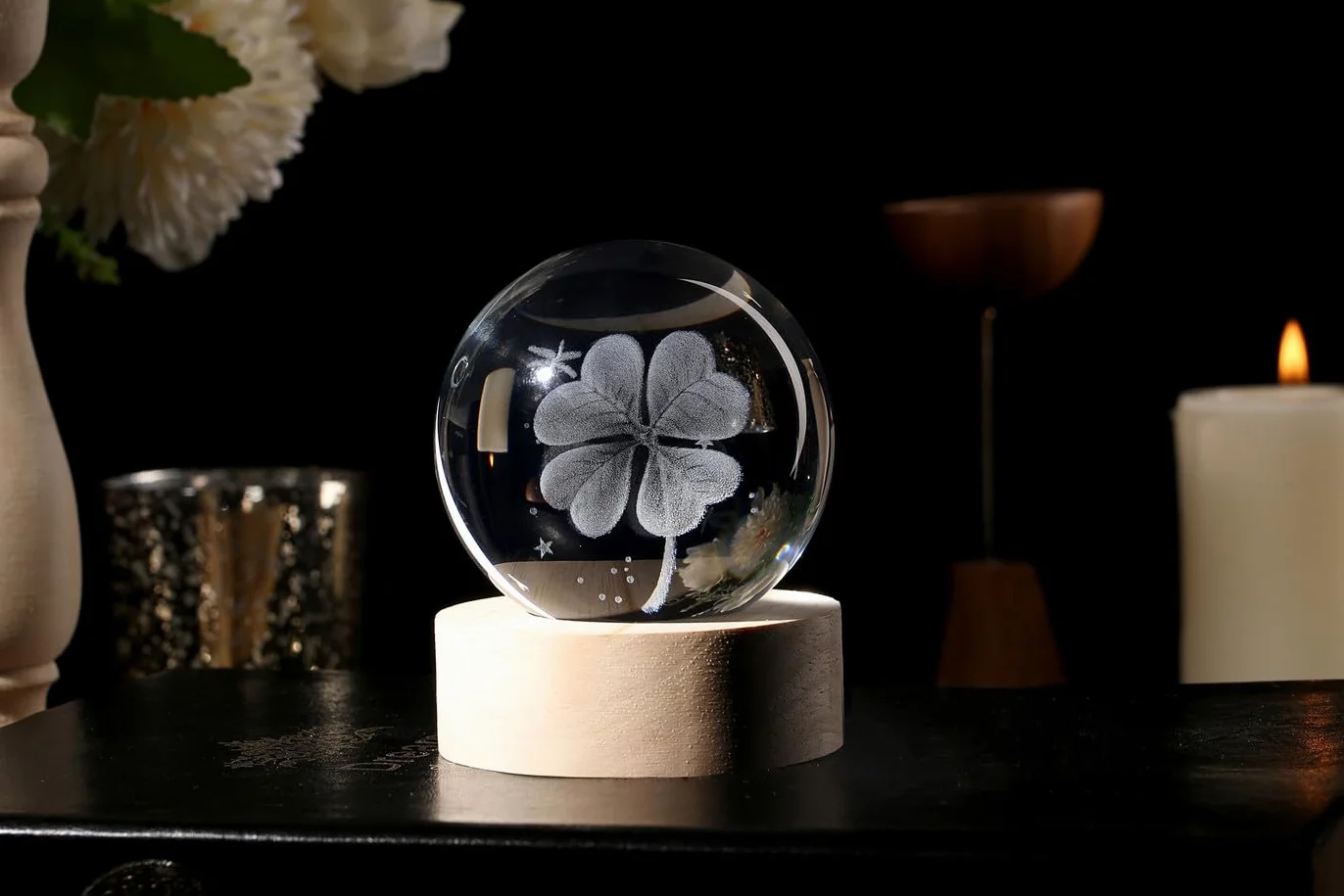 Bola de cristal de 60 mm, trébol de cuatro hojas, amuleto de la suerte, piedras de la suerte, pisapapeles, bola de cristal, decoración de bolas de cristal, pequeños regalos